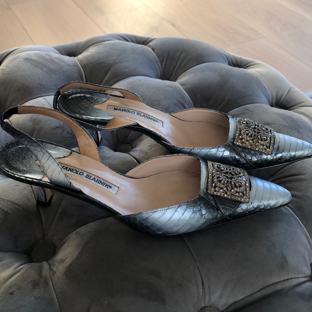 New manolo slingback heels